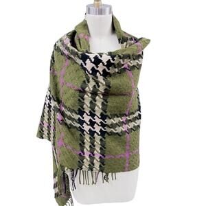Authentic Burberry Cashmere Classic Check Fringe Scarf - Green Cashmere Blend